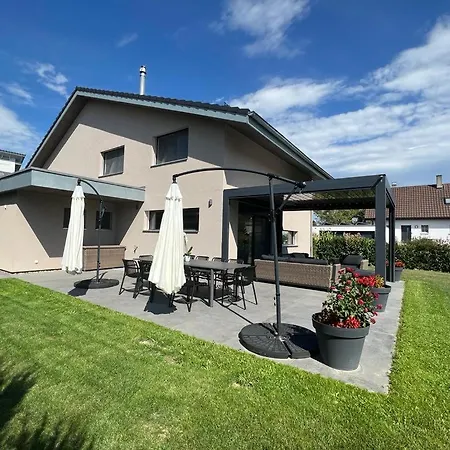 Alliant Confort Et Quiétude En Pleine Nature ! Echallens