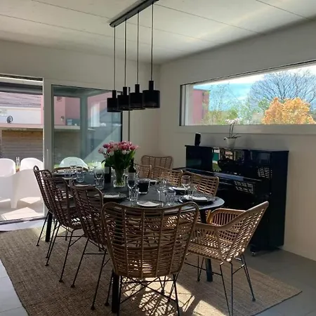 Alliant Confort Et Quiétude En Pleine Nature ! Villa *