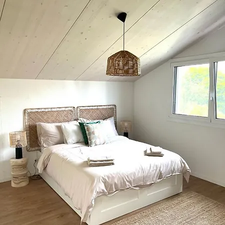 Villa Alliant Confort Et Quiétude En Pleine Nature ! Echallens